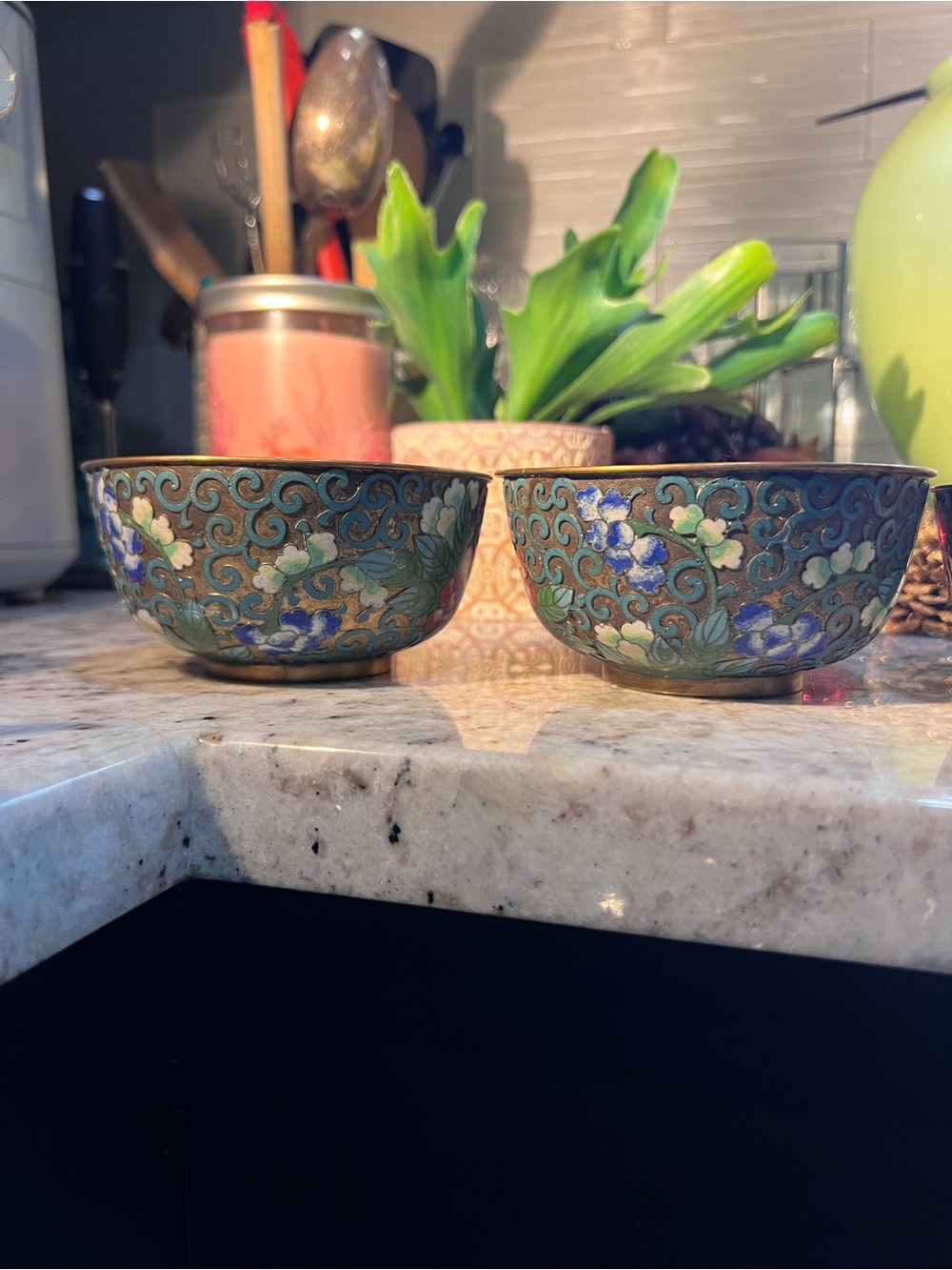 Set of 3 Amazing & Rare Floral Cloisonné Bowls, expect some imperfections - Picture 15 of 16